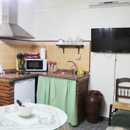 Castor Y Polux Apartment El Gastor Phòng bức ảnh