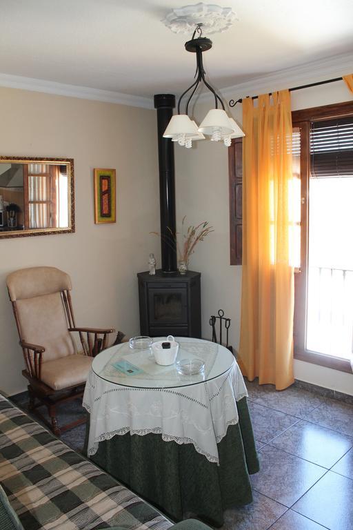 Castor Y Polux Apartment El Gastor Phòng bức ảnh