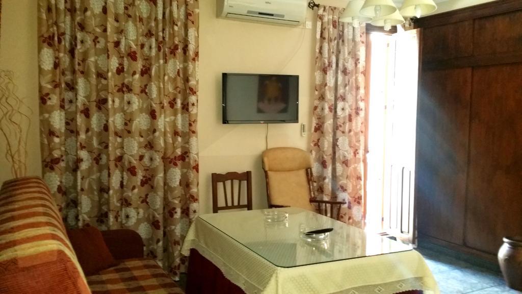 Castor Y Polux Apartment El Gastor Ngoại thất bức ảnh