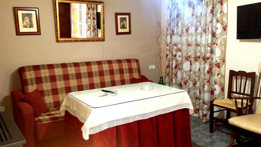 Castor Y Polux Apartment El Gastor Ngoại thất bức ảnh