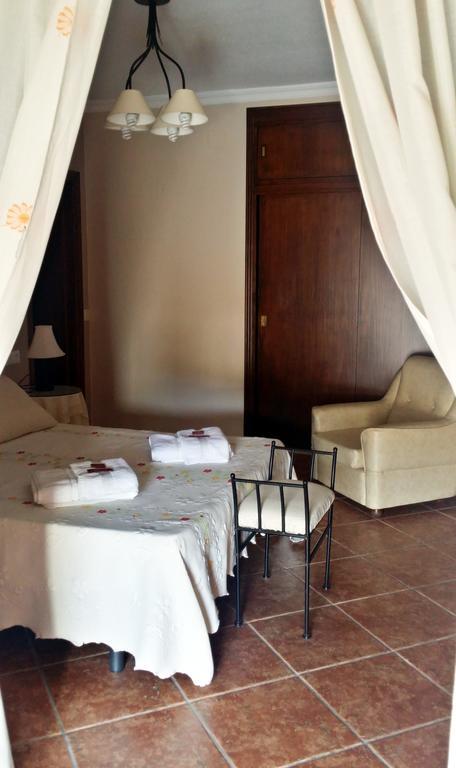 Castor Y Polux Apartment El Gastor Ngoại thất bức ảnh